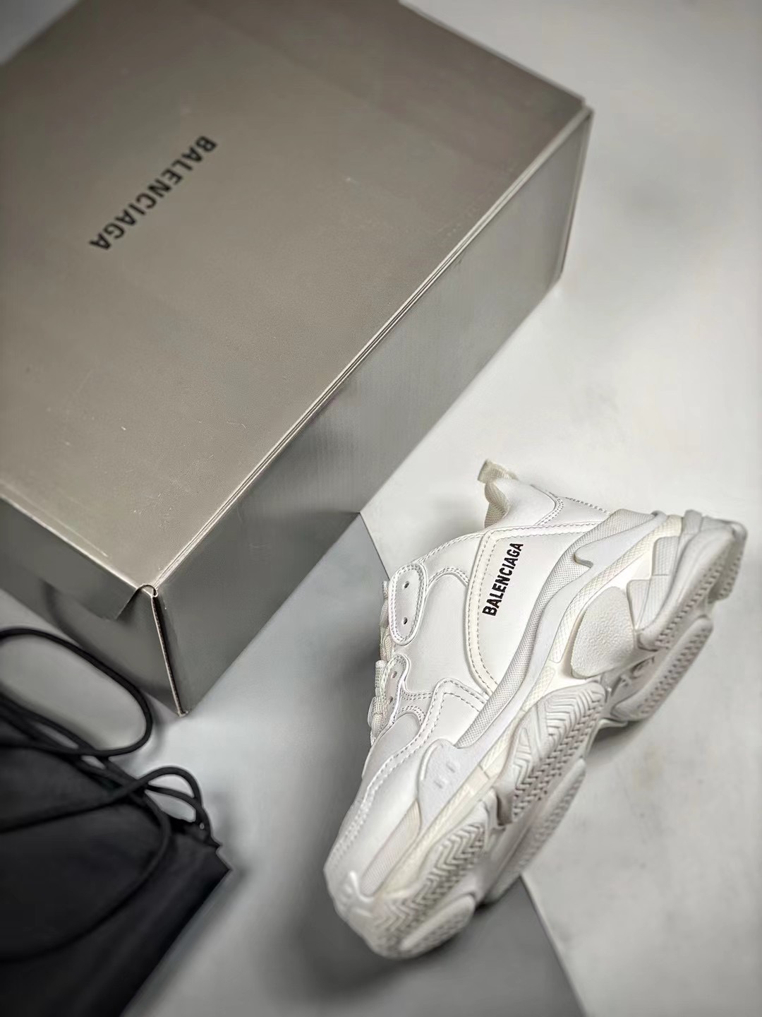 Ba*len*cia*ga shoes aaaa(women)-138