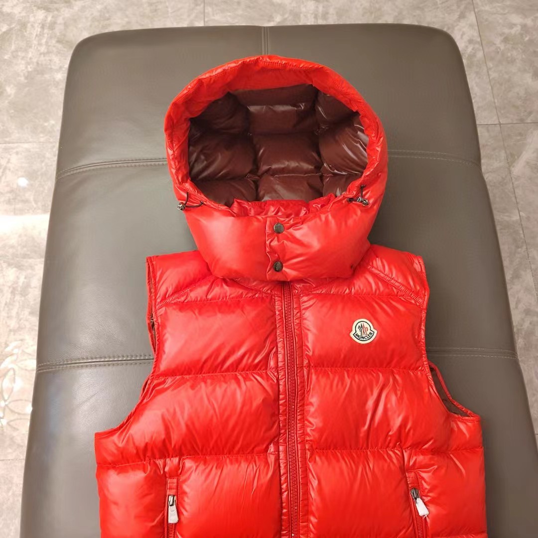Moncler Vest Coat-015