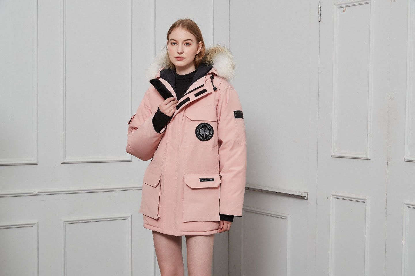 Canada Goose Coat(Women)-026