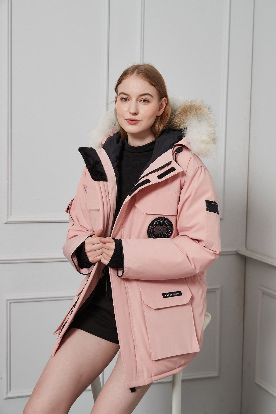 Canada Goose Coat(Women)-026