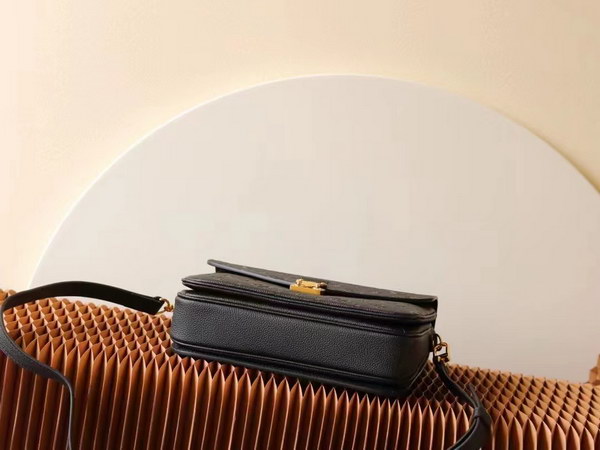 LV Handbags AAAA(Women)-180