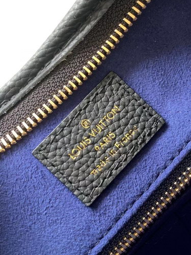 LV Handbags AAAA(Women)-166