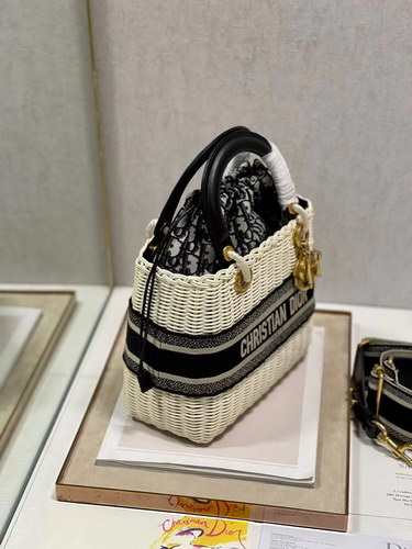 D*or handbags aaaa(women)-101