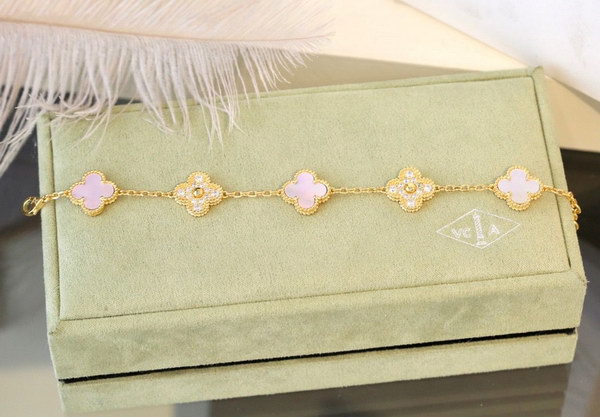 Van Cleef & Arpels Bracelet(19cm)-010