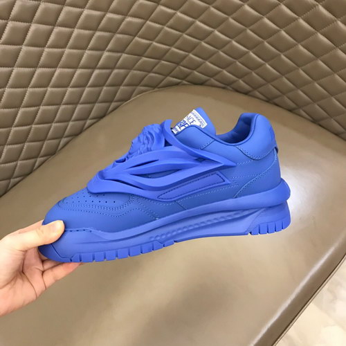 Versace Shoes(AAA)-184