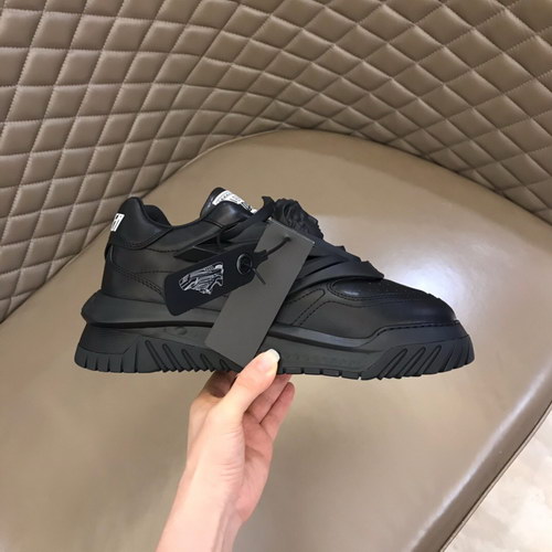 Versace Shoes(AAA)-188