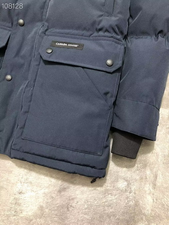 Can*a Go*e coat (e30)-222