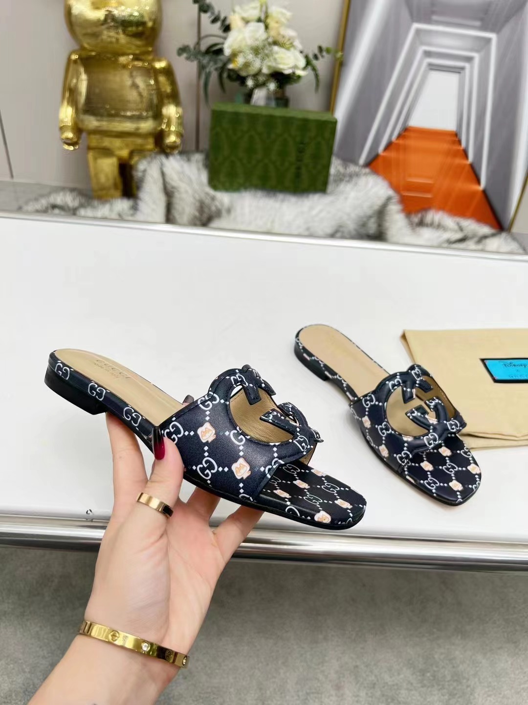 G*u*i slippers women(aaa)-157