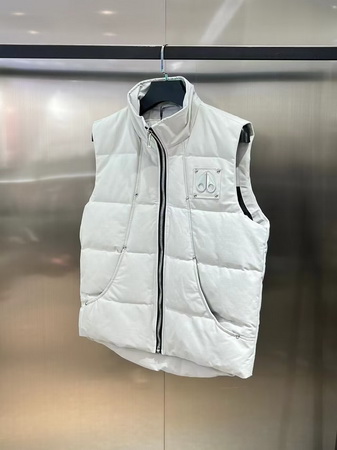 Moose Knuckles Vest Coat-001