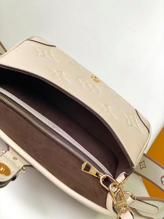 LV Handbags AAA(Women)-175