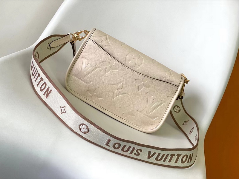 LV Handbags AAA(Women)-171
