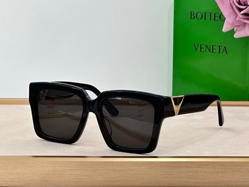 bo*te*ga Ve*ne*ta sunglasses(aaaa)-383