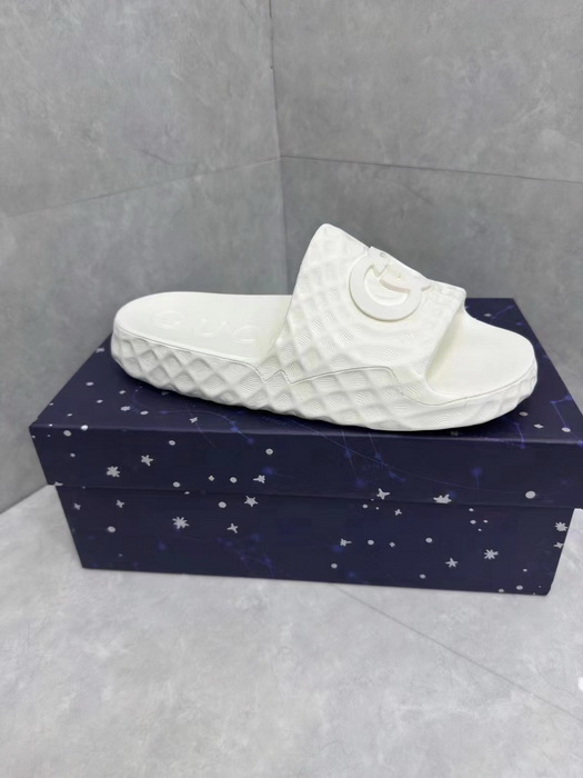 G*u*i slippers(aaa)-456