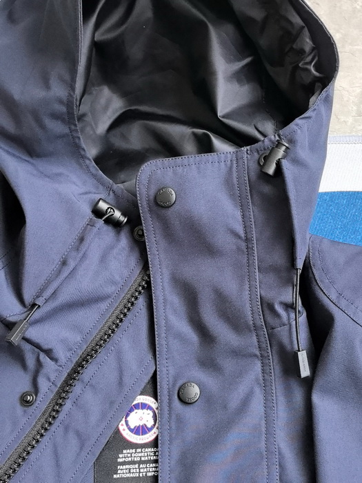 Can*a Go*e jacket-002