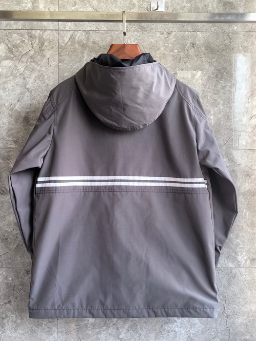 Can*a Go*e jacket-005