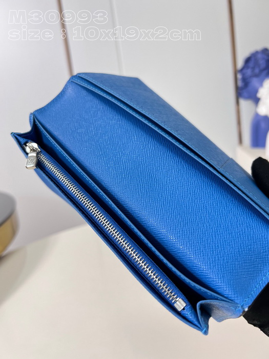 LV Wallets AAA(Men)-046