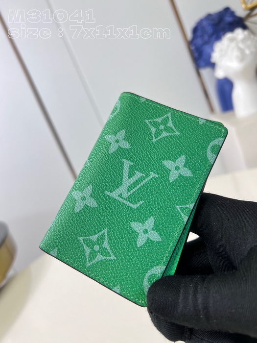 LV Wallets AAA(Men)-039