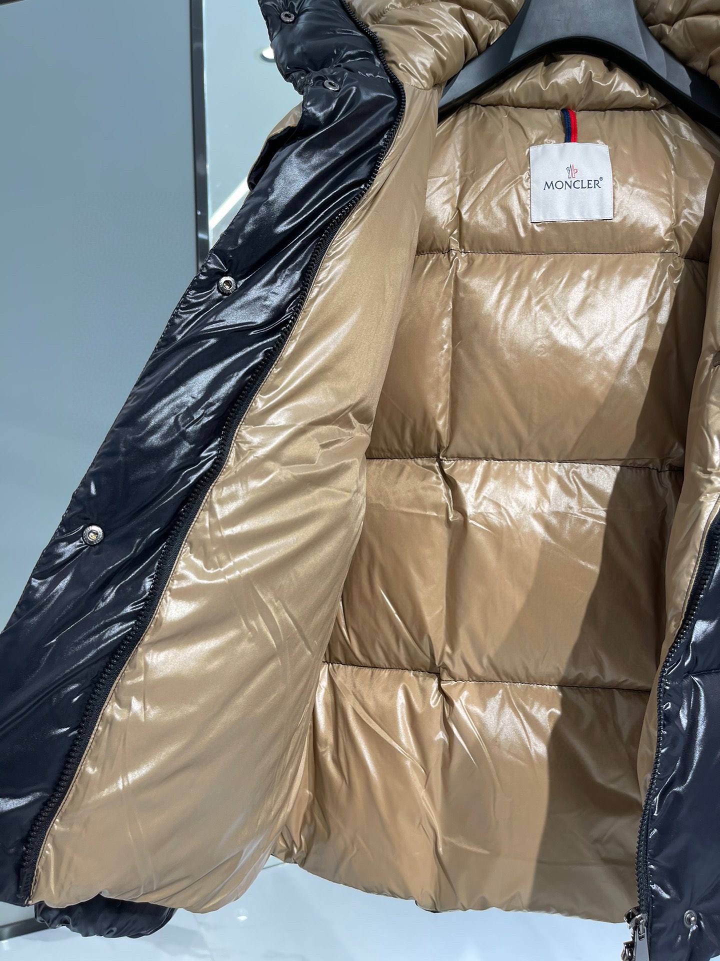 Moncler Coat(Women)-014