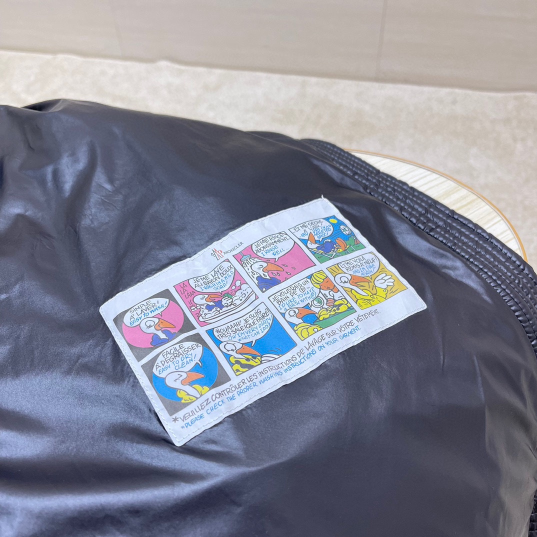 Moncler Coat(Women)-019