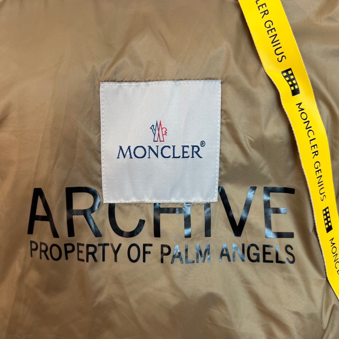 Moncler Coat(Women)-021