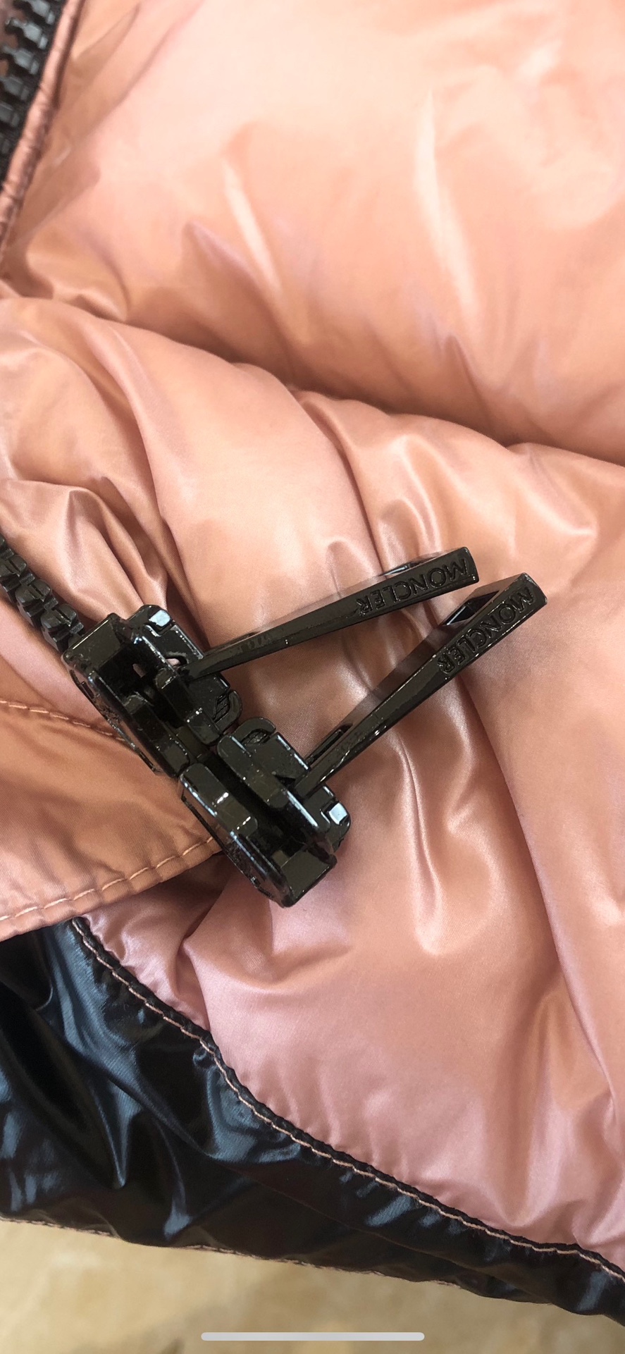 Moncler Coat(Women)-040