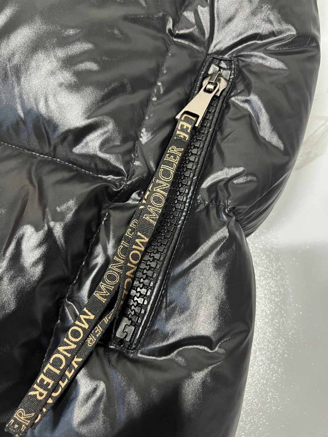 Moncler Coat(Women)-046