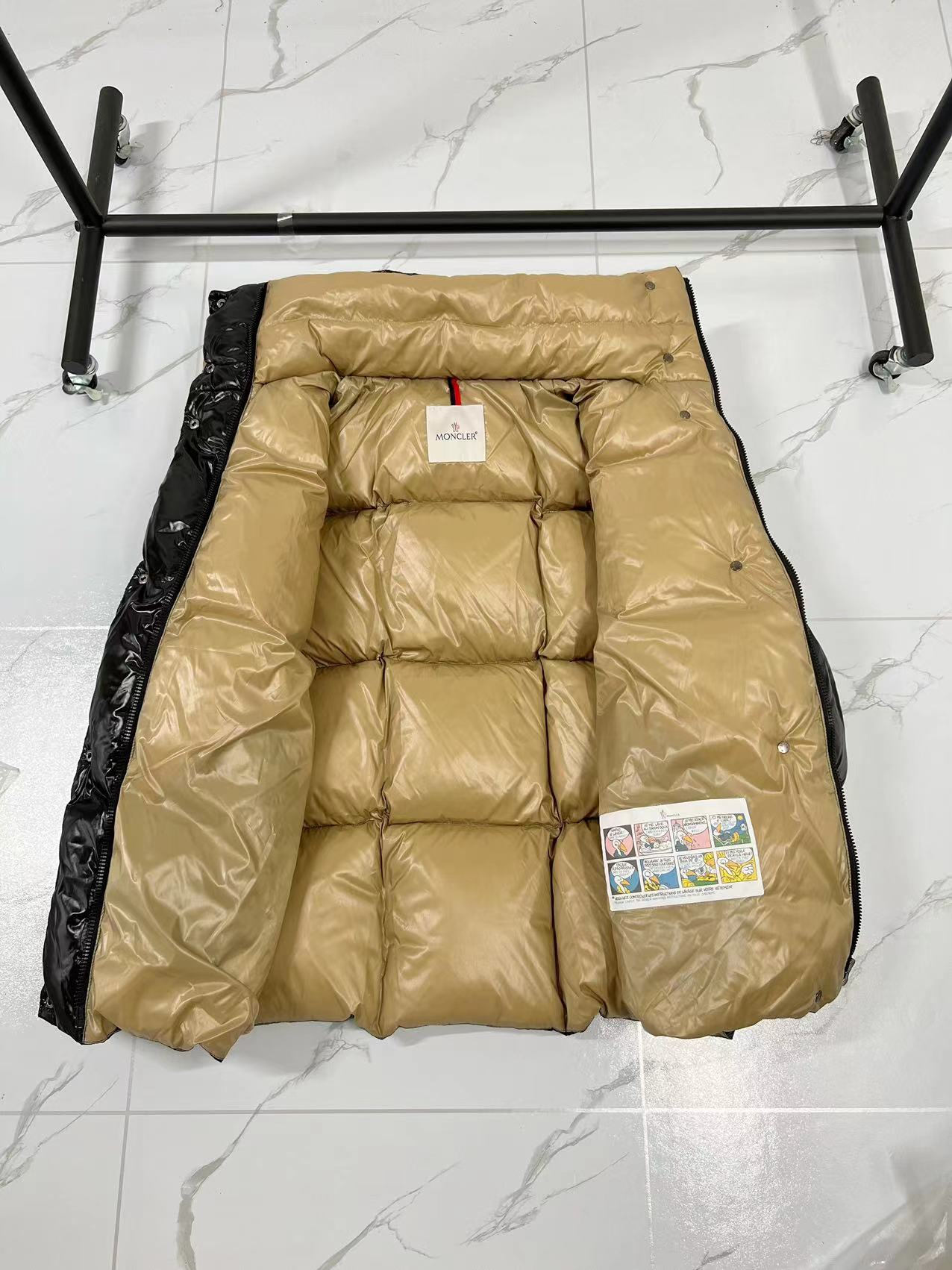 Moncler Coat(Women)-048