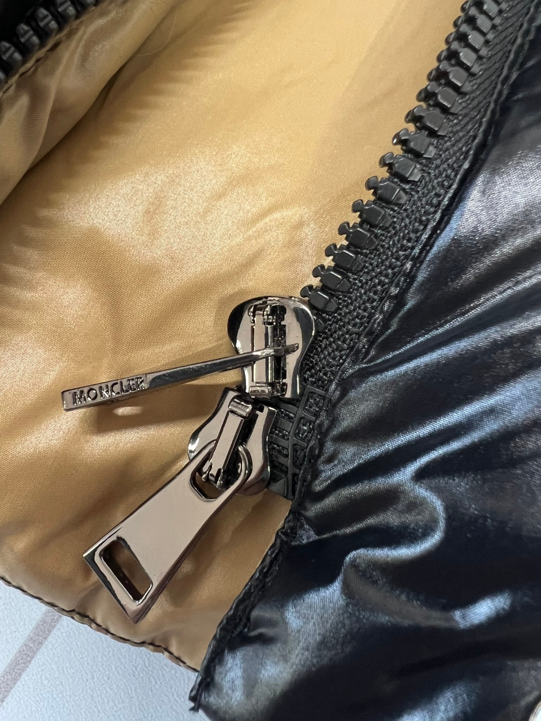 Moncler Coat(Women)-048