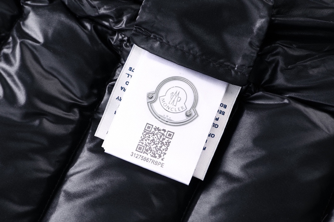 Moncler Coat(Women)-062