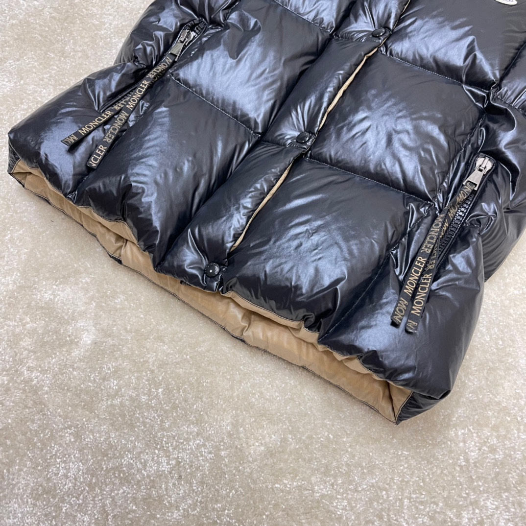 Moncler Vest Coat(Women)-004