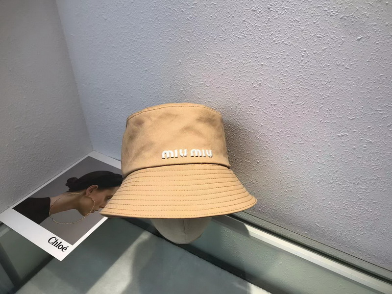 M*um*u cap-128