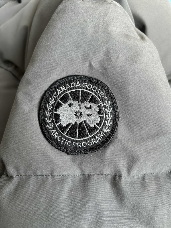 Canada Goose Coat-231