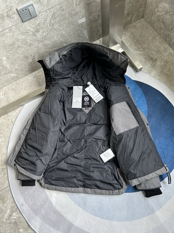 Canada Goose Coat-235