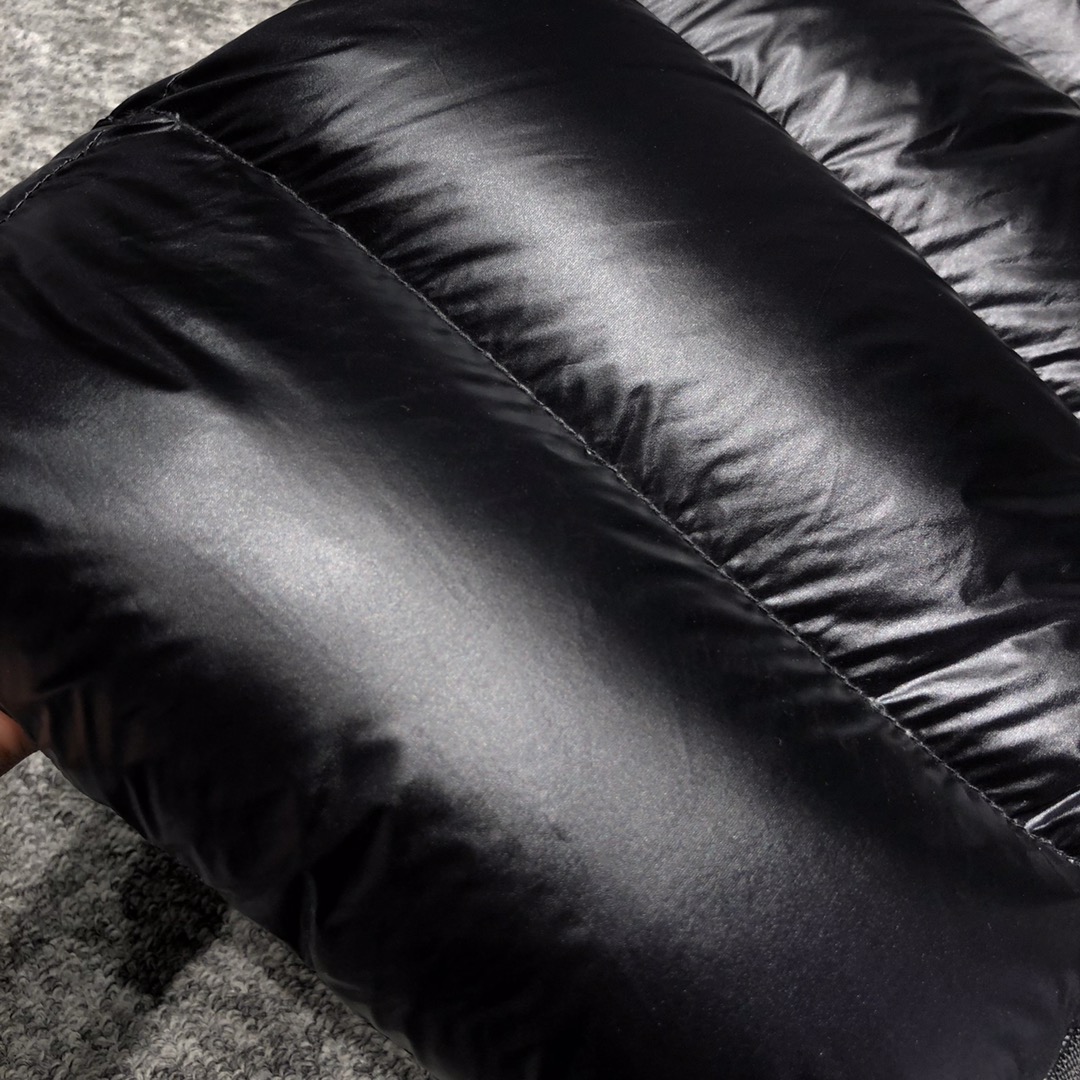 Moncler Coat(Women)-083