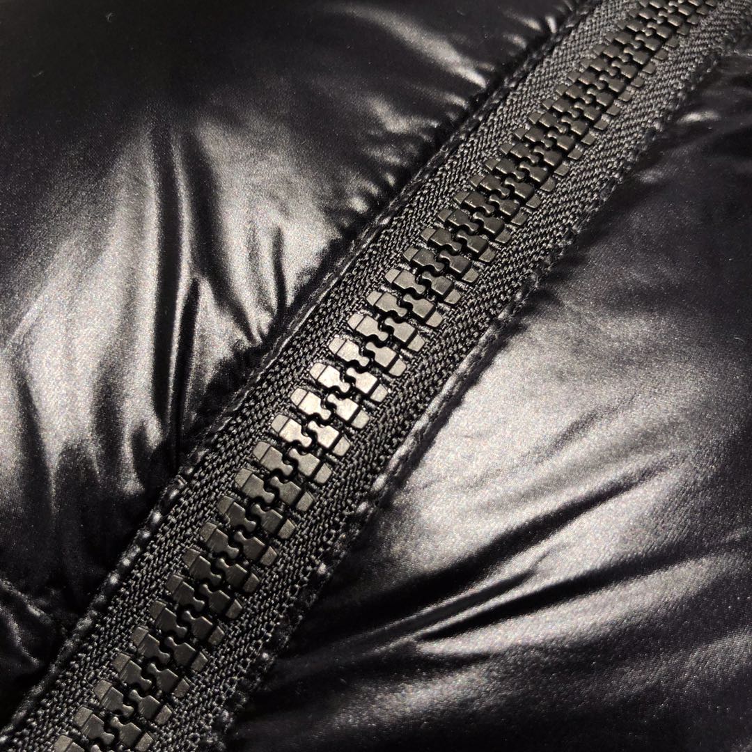 Moncler Coat(Women)-083