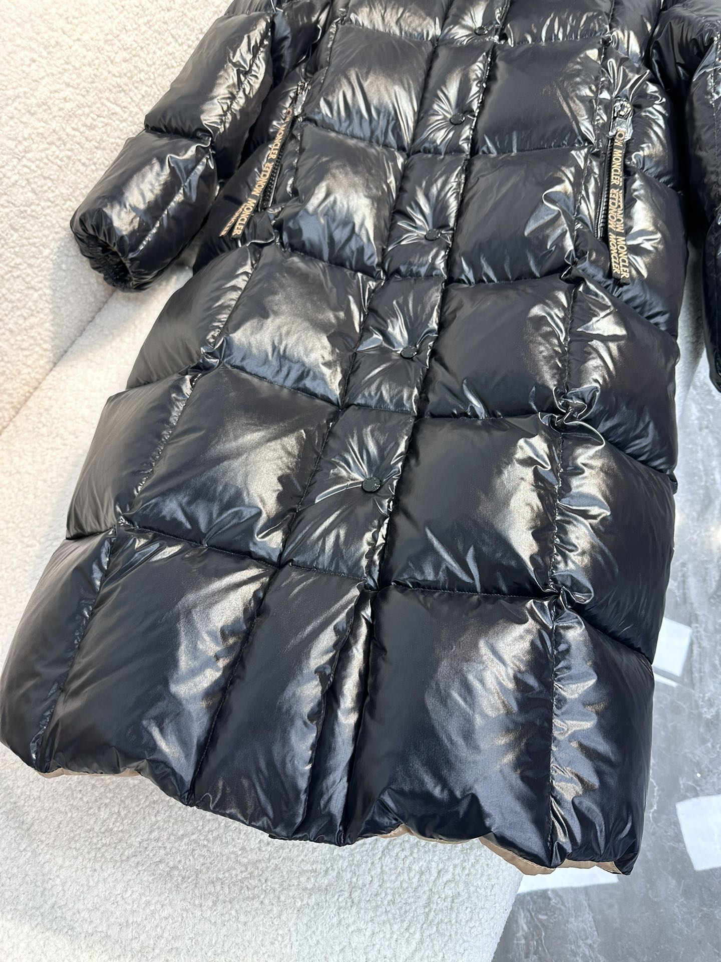 Moncler Coat(Women)-091