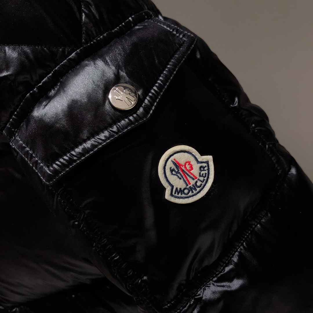 Moncler Coat(Women)-121