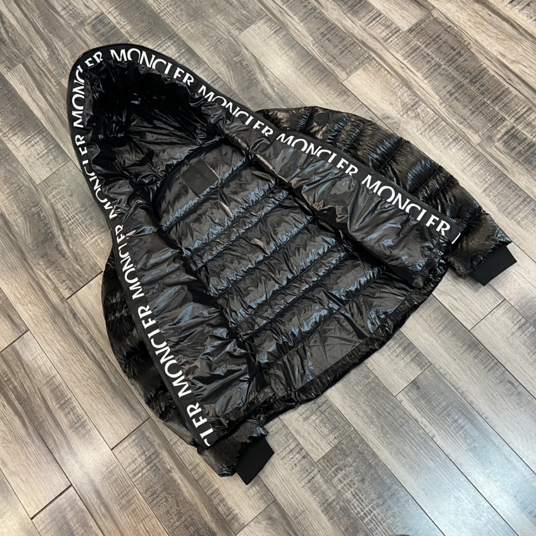 Moncler Coat(Women)-126