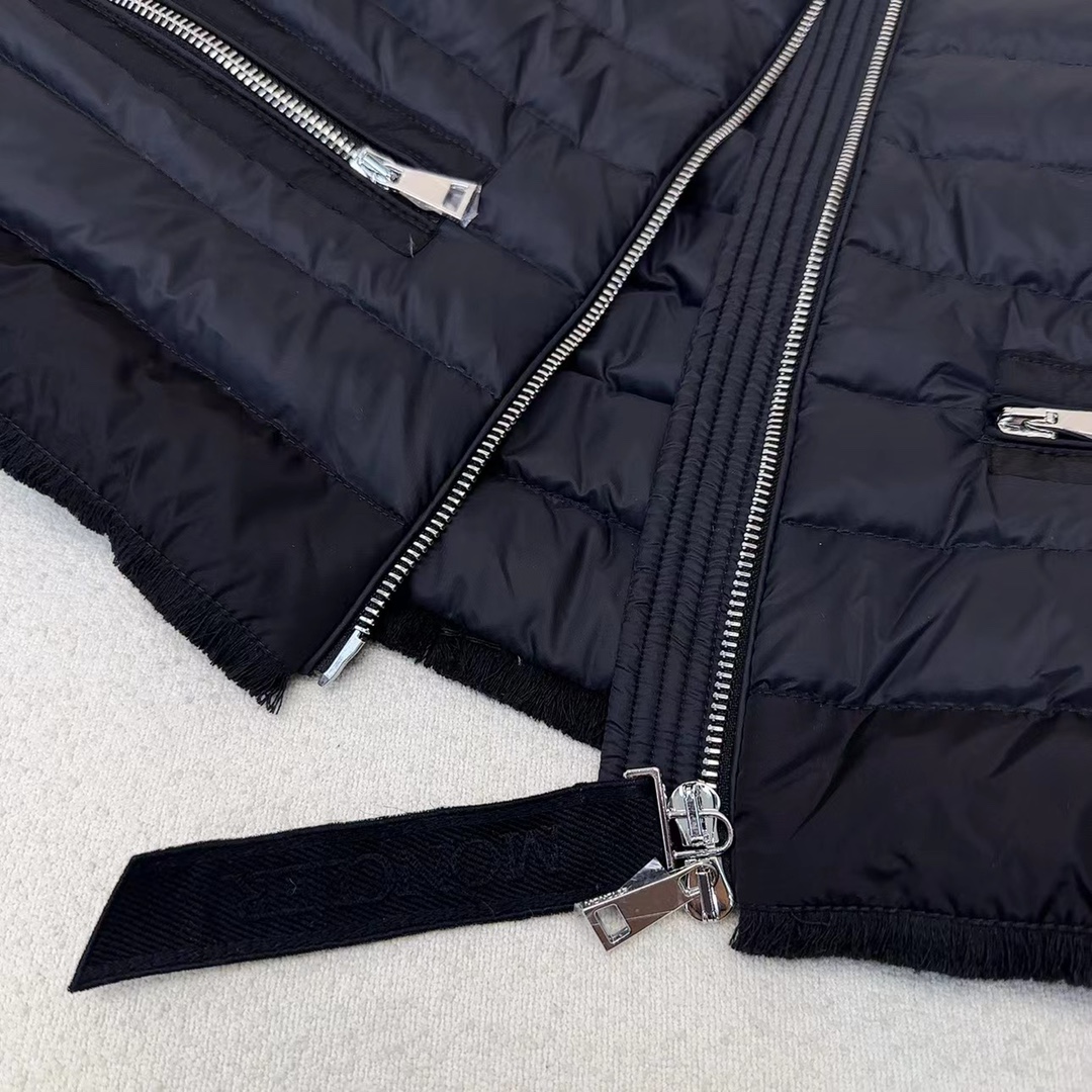 Moncler Coat(Women)-133