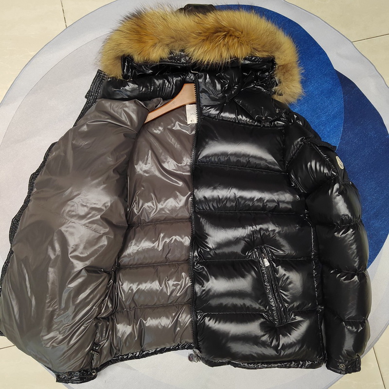 Moncler Coat-239