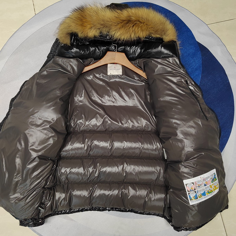 Moncler Coat-239