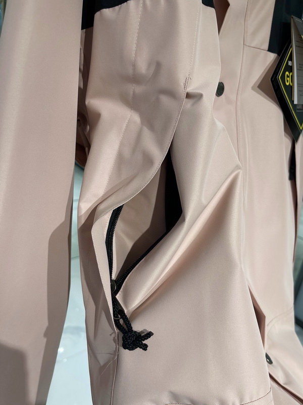 the n0*h F**e coat-048