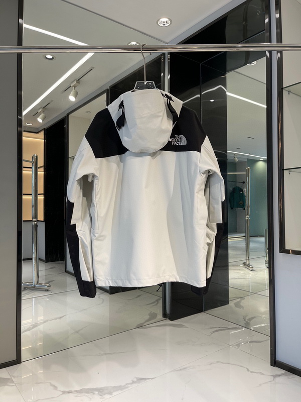 The North Face Coat-050