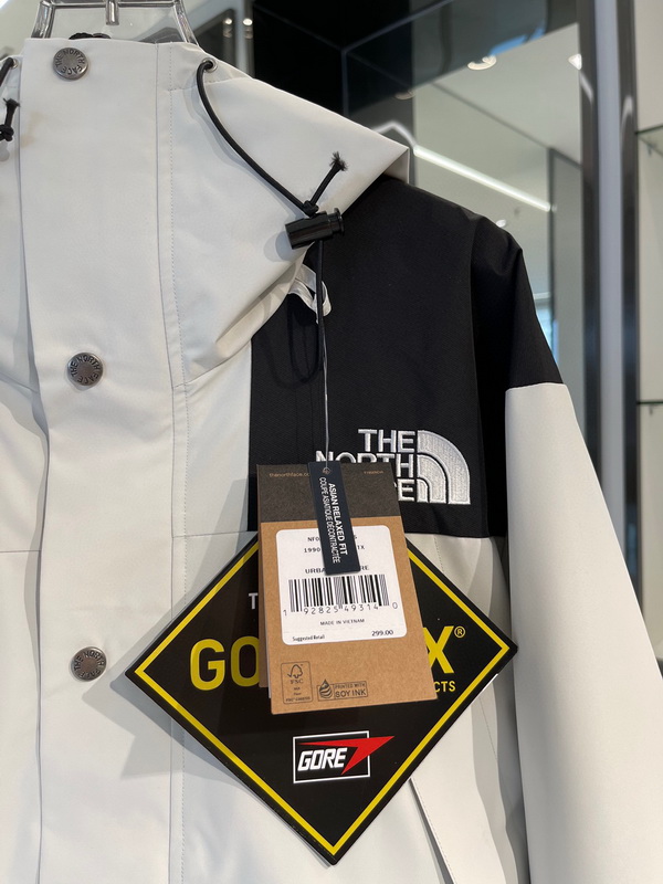 The North Face Coat-050