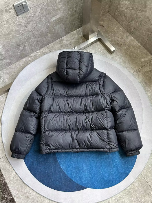 Moncler Coat-250