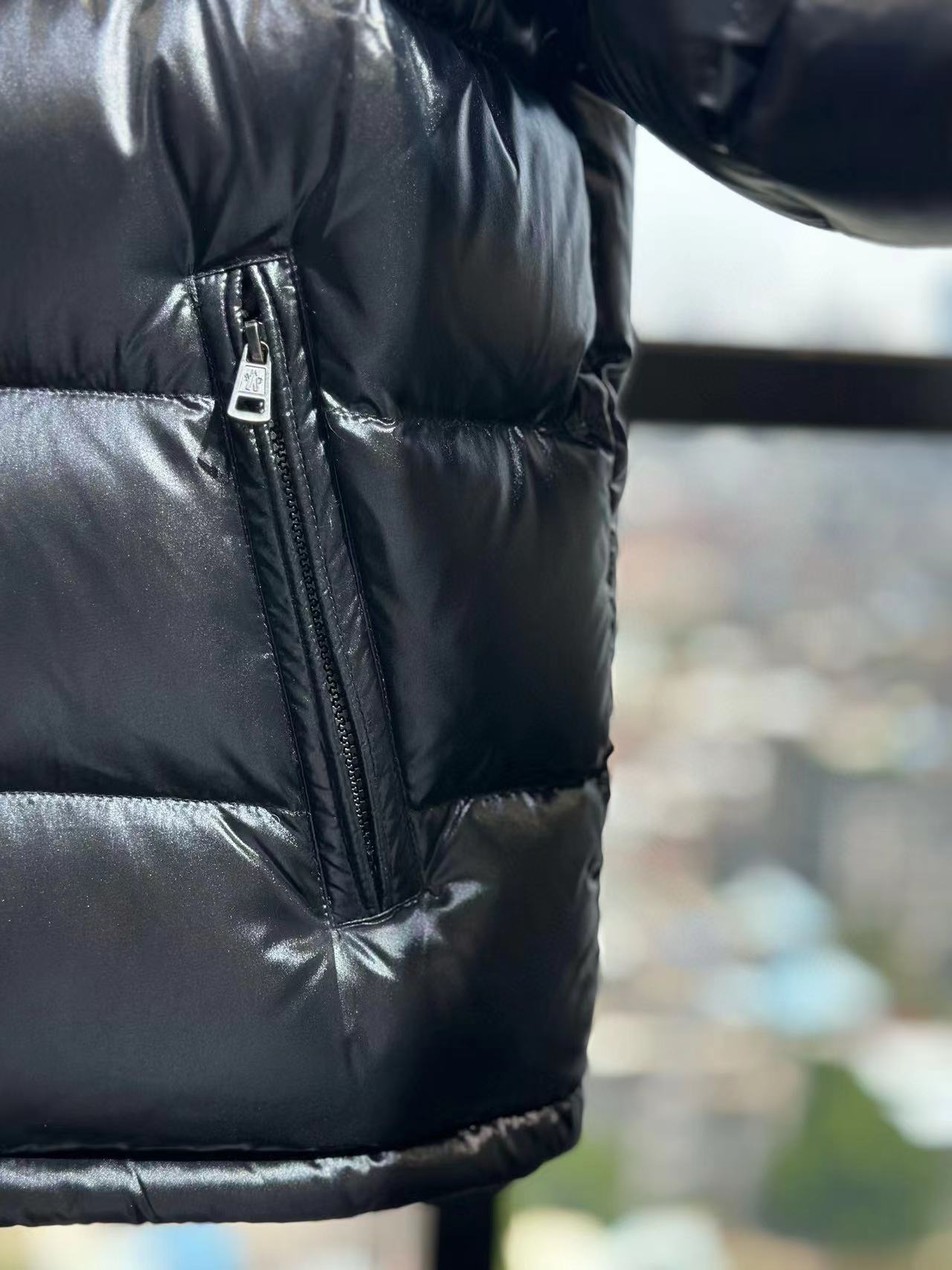 Moncler Coat-253