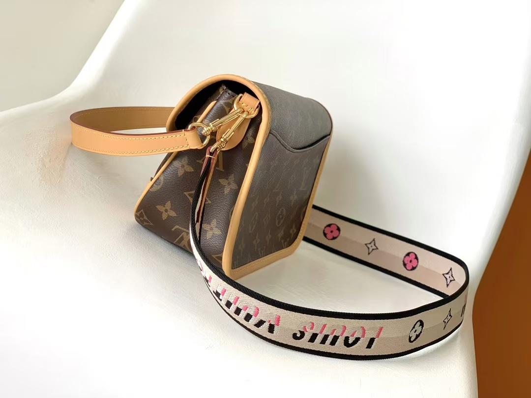 LV Handbags AAAA(Women)-245