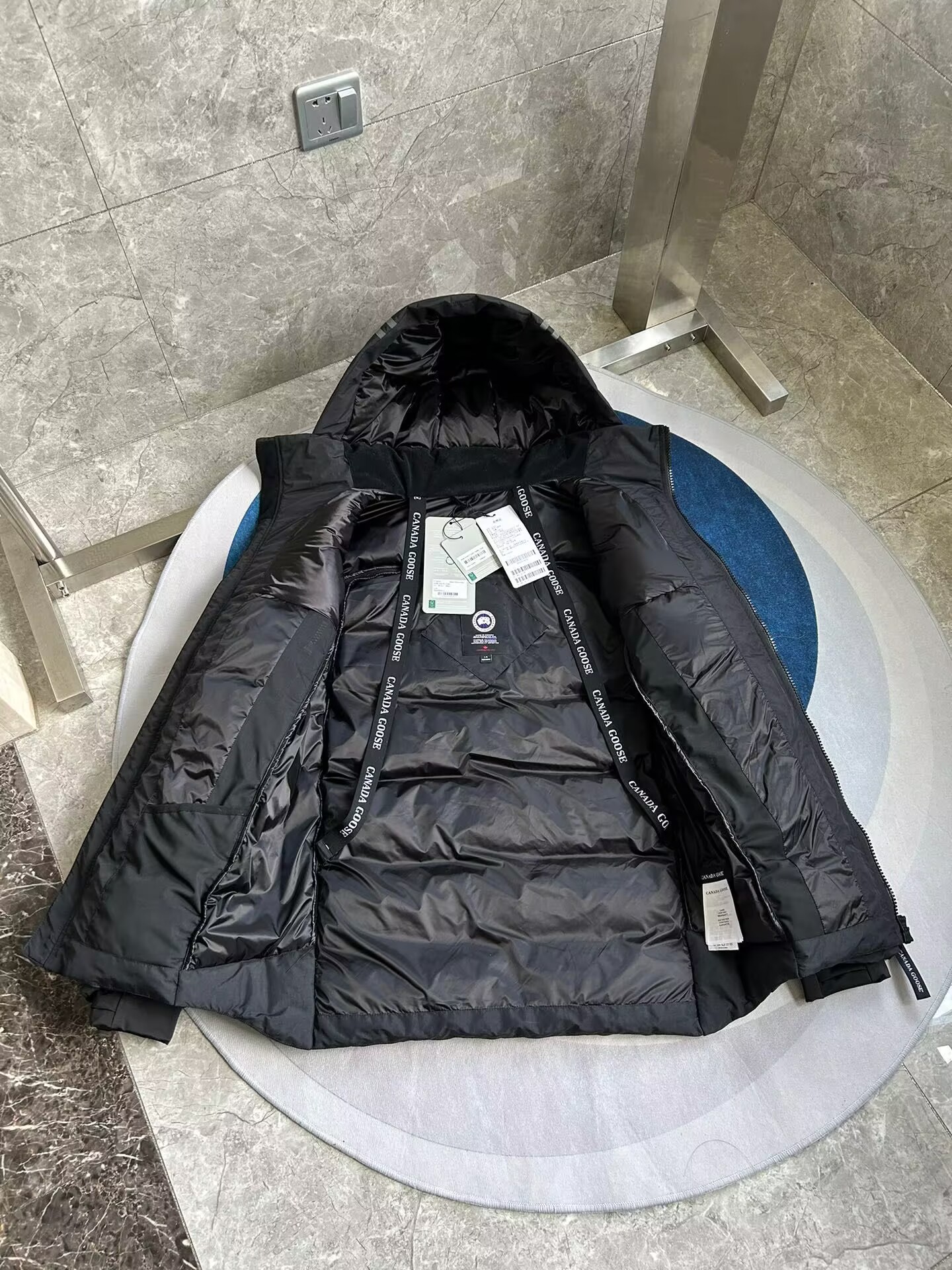 Canada Goose Coat-255