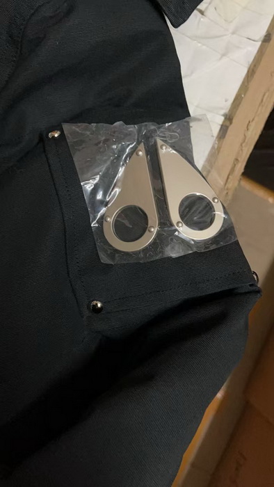 Moose Knuckles Coat-001