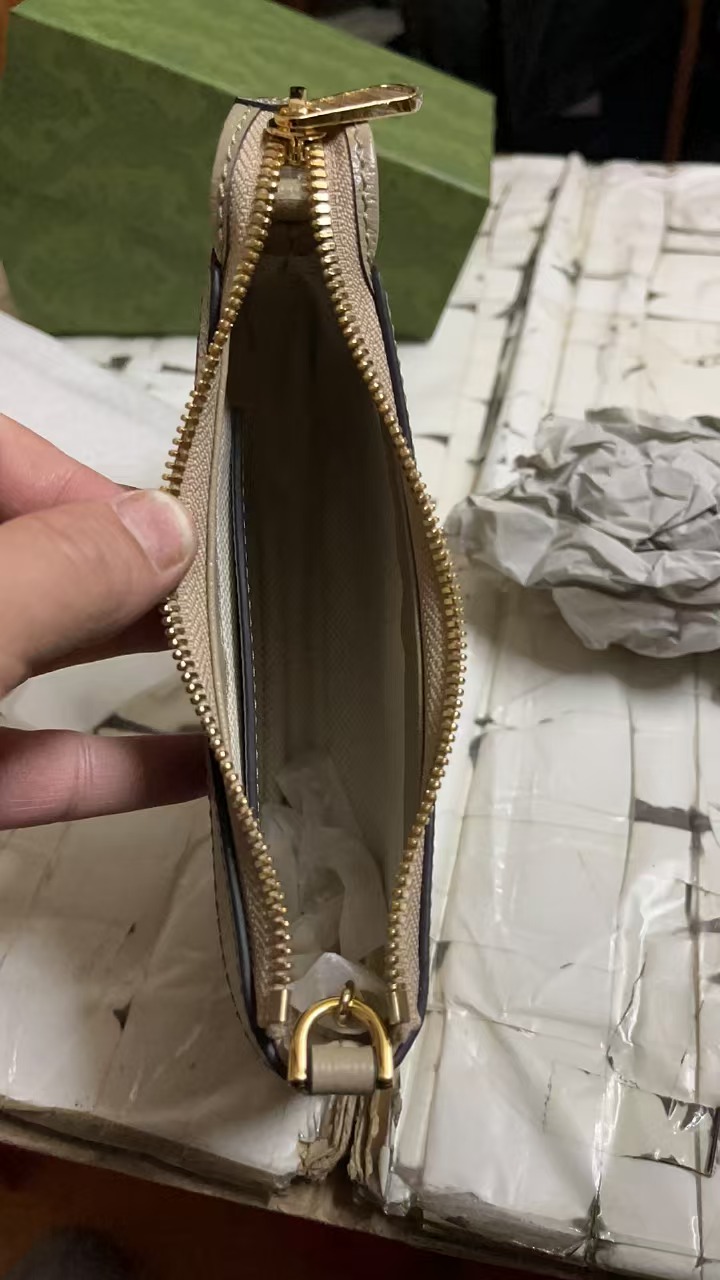 G*u*i handbags aaaa(women)-252